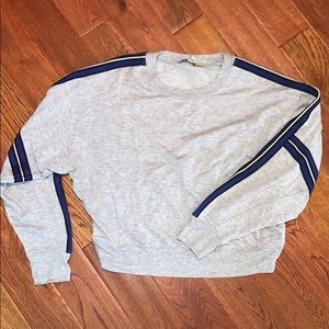 Express cropped crew neck